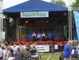 У Зарэчанах прайшоў Міжнародны фестываль „Сяброўская бяседа” 