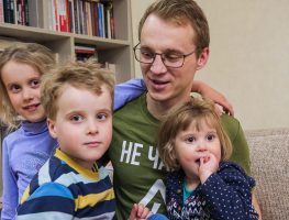 Зміцер Дашкевіч: Мала пасадзіць – ім трэба катаваць  