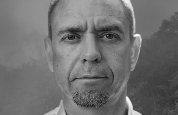 Міхалок пераспяваў песню «Воіны святла» па-ўкраінску