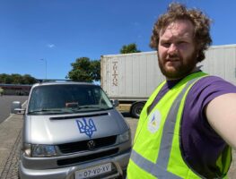 Зміцер Жалезнічэнка: Хацелася спрычыніцца да дапамогі Украіне  