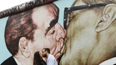 Навошта будавалі і як руйнавалі апошні мур у Эўропе