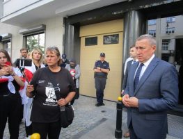 Беларуская дыяспара ў Варшаве правяла акцыю ля амбасады Украіны 