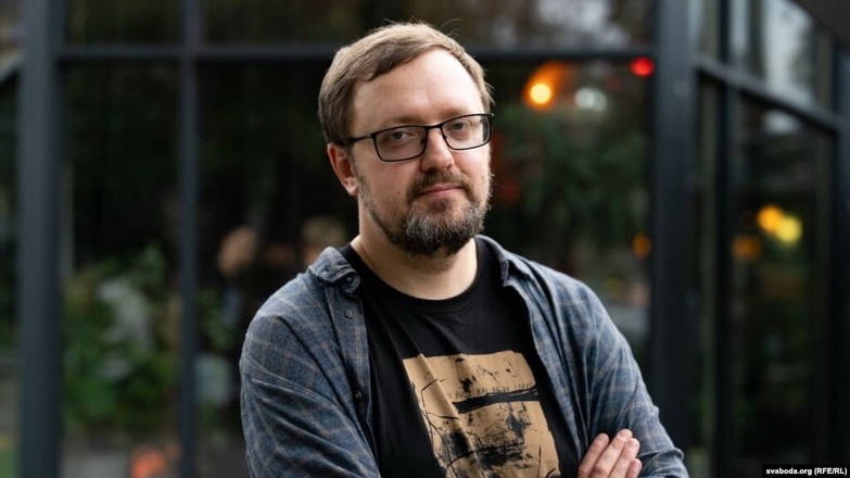 Ціхан Чарнякевіч: «Знаходжу апірышча ў беларускай мове, а найбольш камфортна пачуваюся ў спазнаньні літоўскай літаратуры і культуры»