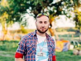 Юры Дзяшук: Беларускасць да Вітольда Ашурка прыйшла на Акрэсціна 