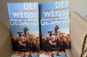 Аб прастрэленай назе і ўцёках праз балота: у Германіі вышла кніга пра беларусак