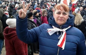 Блогерка Алена Янушкоўская: З'язджалі ў свет, як у капейку