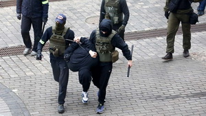 Нават пасля бамбардыровак застаецца нехта жывы. Размова рэдактараў незалежных медыя