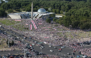 16 жніўня – гадавіна самага масавага маршу ў гісторыі Беларусі
