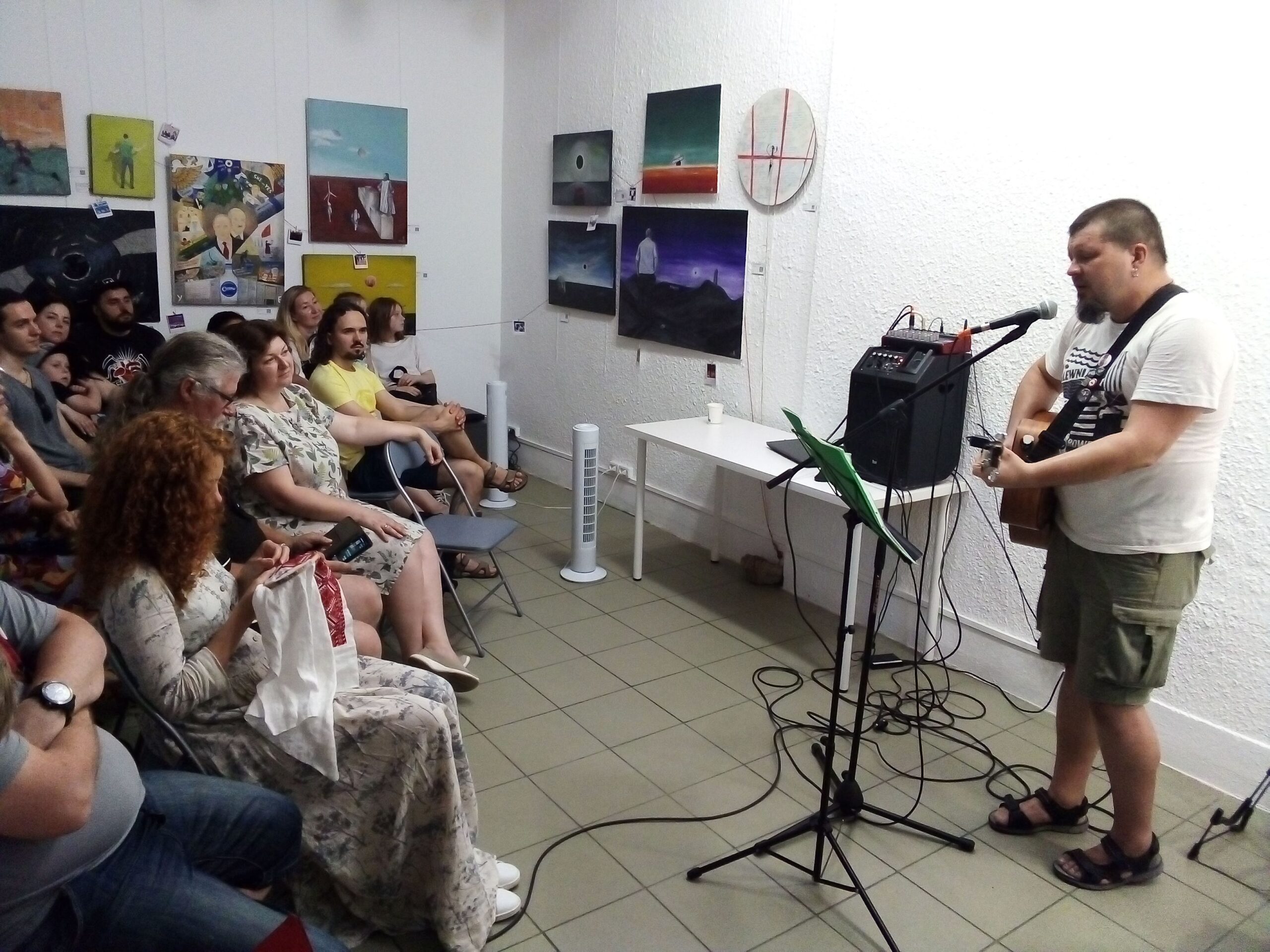 Курсы «Мова Нанова ў Беластоку» пайшлі на летнія вакацыі канцэртам Алеся Дзянісава