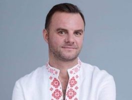 Акцёры Алесь Малчанаў і Аляксандр Радзько: «Гэта Лукашэнка ў турме»