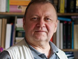 Віктар Сазонаў – лаўрэат літаратурнай прэміі „Гліняны Вялес” за 2021 год  