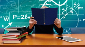 Падляская моладзь, якая вучыць беларускую мову, стварае праект «Што чуваць за плотам?» 