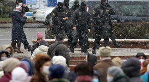 Сацыёлаг Генадзь Коршунаў: Улады Беларусі разбураюць дзяржаву 